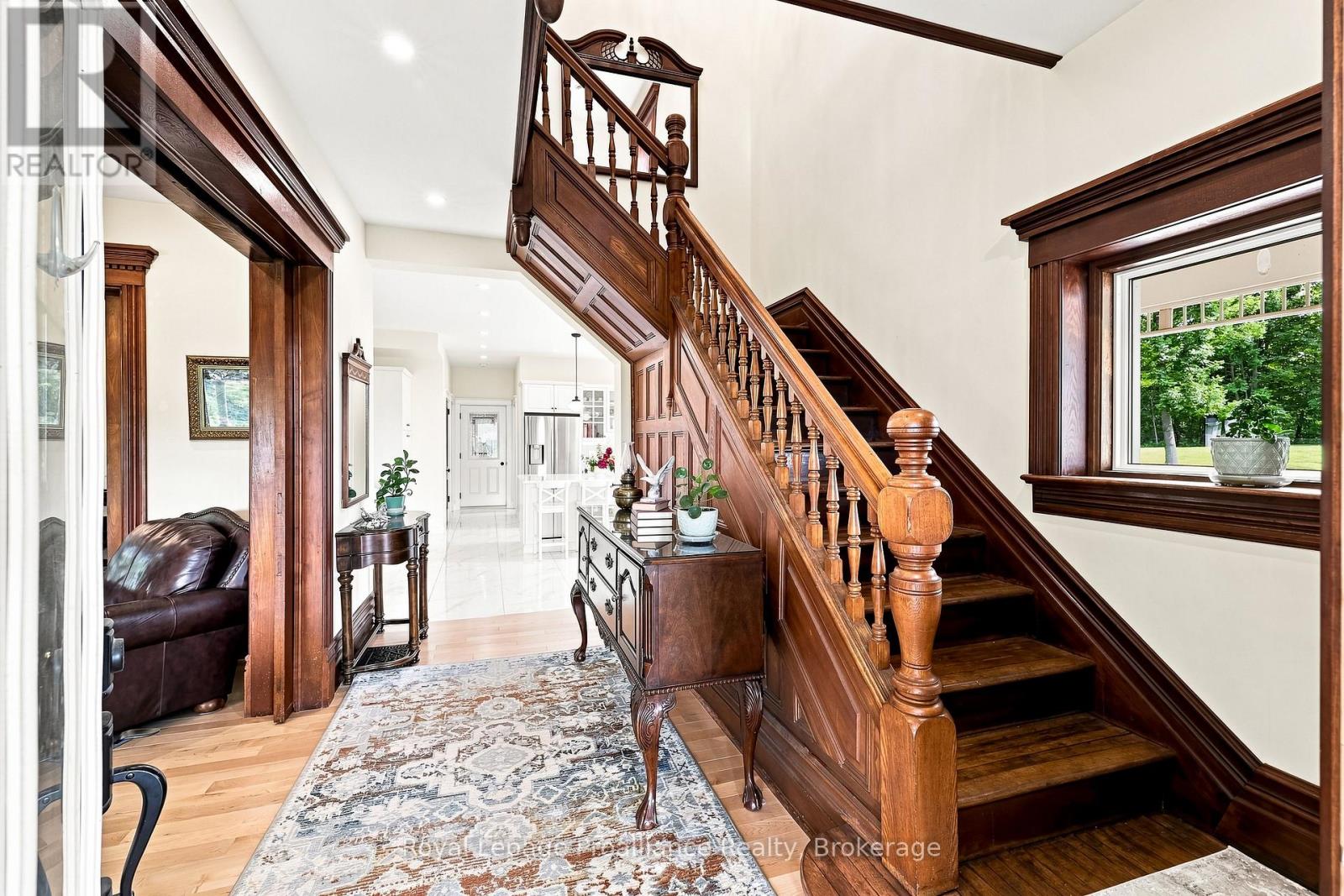 1376 Queensborough Road, Tweed), ON photo 5