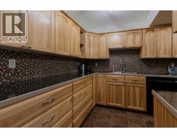 Bedroom - 208, 2207 8 Avenue S, Lethbridge, AB T1J4G1 Photo 6