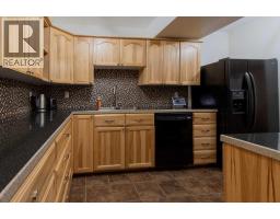 4pc Bathroom - 208, 2207 8 Avenue S, Lethbridge, AB T1J4G1 Photo 7