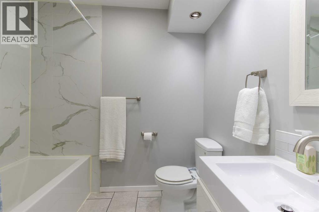 #208 2207 8 Avenue S - 19