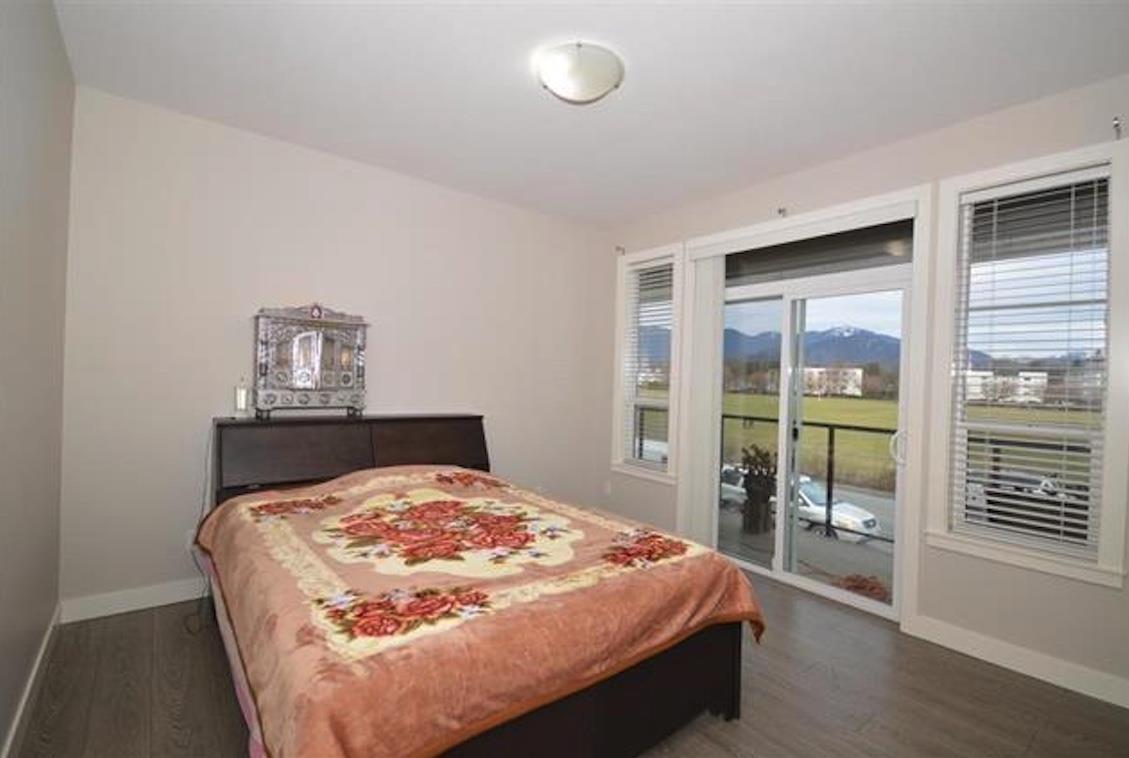 45594 MEADOWBROOK DRIVE, Chilliwack Proper South, Chilliwack - Image 1