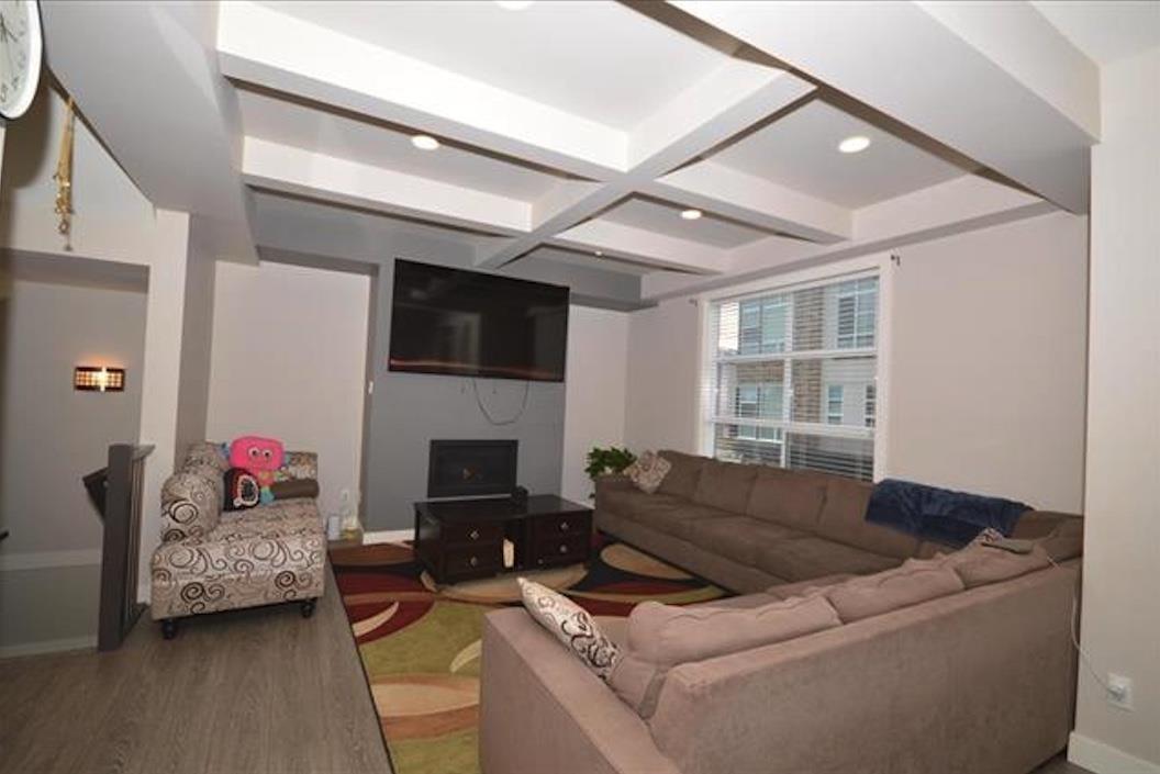 45594 MEADOWBROOK DRIVE, Chilliwack Proper South, Chilliwack - Image 1