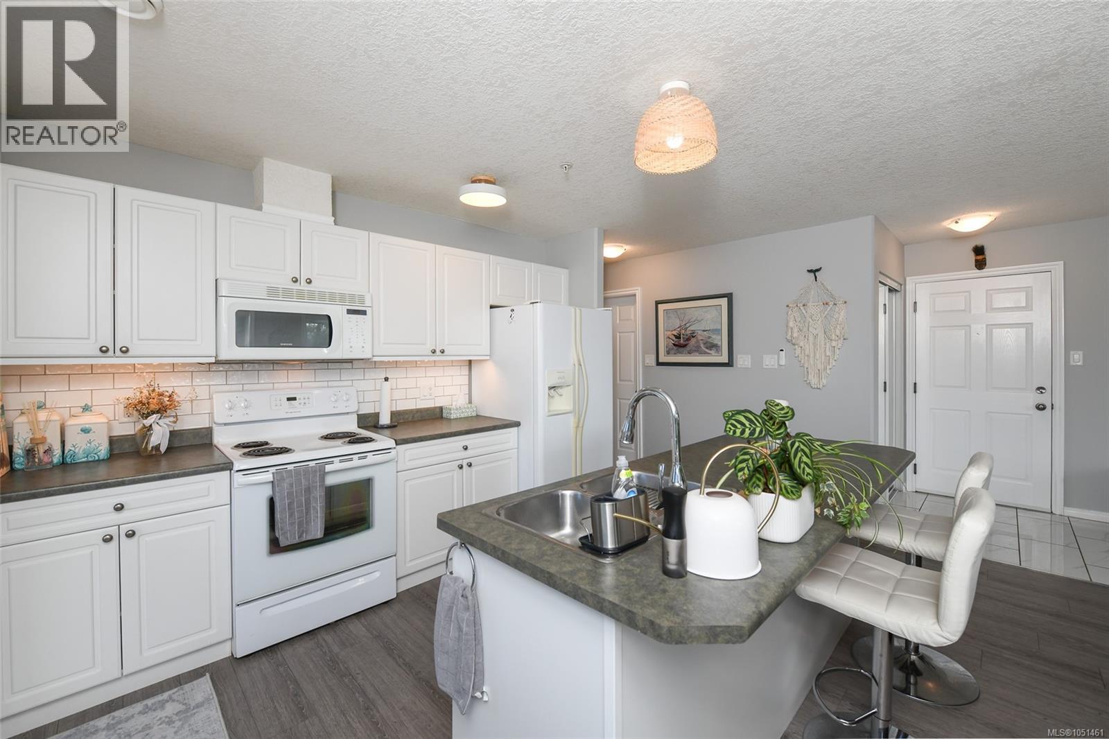 #303 129 Back Rd - Image 18