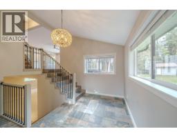 Foyer - 4931 Kyllo Road, 108 Mile Ranch, BC V0K2Z0 Photo 11