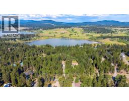 4931 Kyllo Road, 108 Mile Ranch, BC V0K2Z0 Photo 39