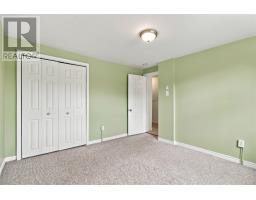 8 Charlton Street thumbnail 15