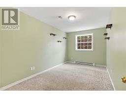 8 Charlton Street thumbnail 18