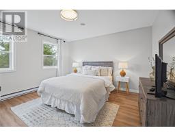 84 Gil Eannes Drive thumbnail 23