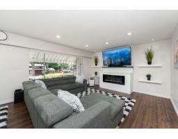 10232 142a Street, Surrey, BC V3T4Z7 Photo 6