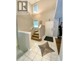 10 Elgin Drive SE - photo 2