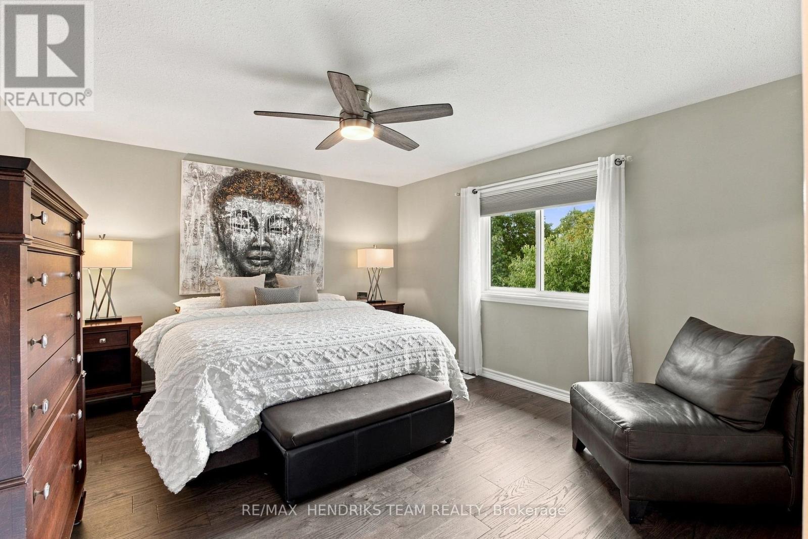 13 TIMBER LANE - 18
