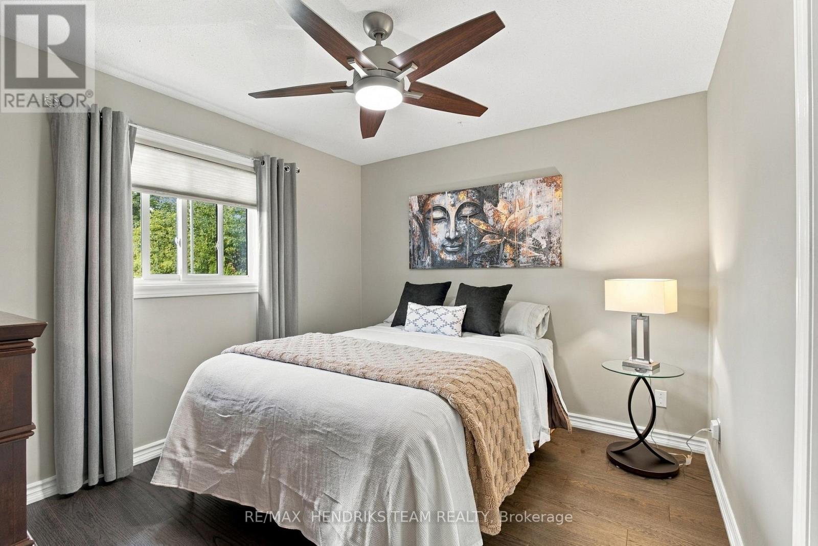 13 TIMBER LANE - 21
