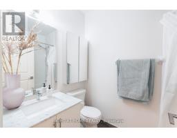 918 - 23 Glebe Road W, Toronto, ON M5P0A1 Photo 12