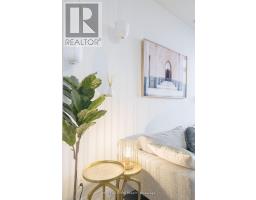 918 - 23 Glebe Road W, Toronto, ON M5P0A1 Photo 7