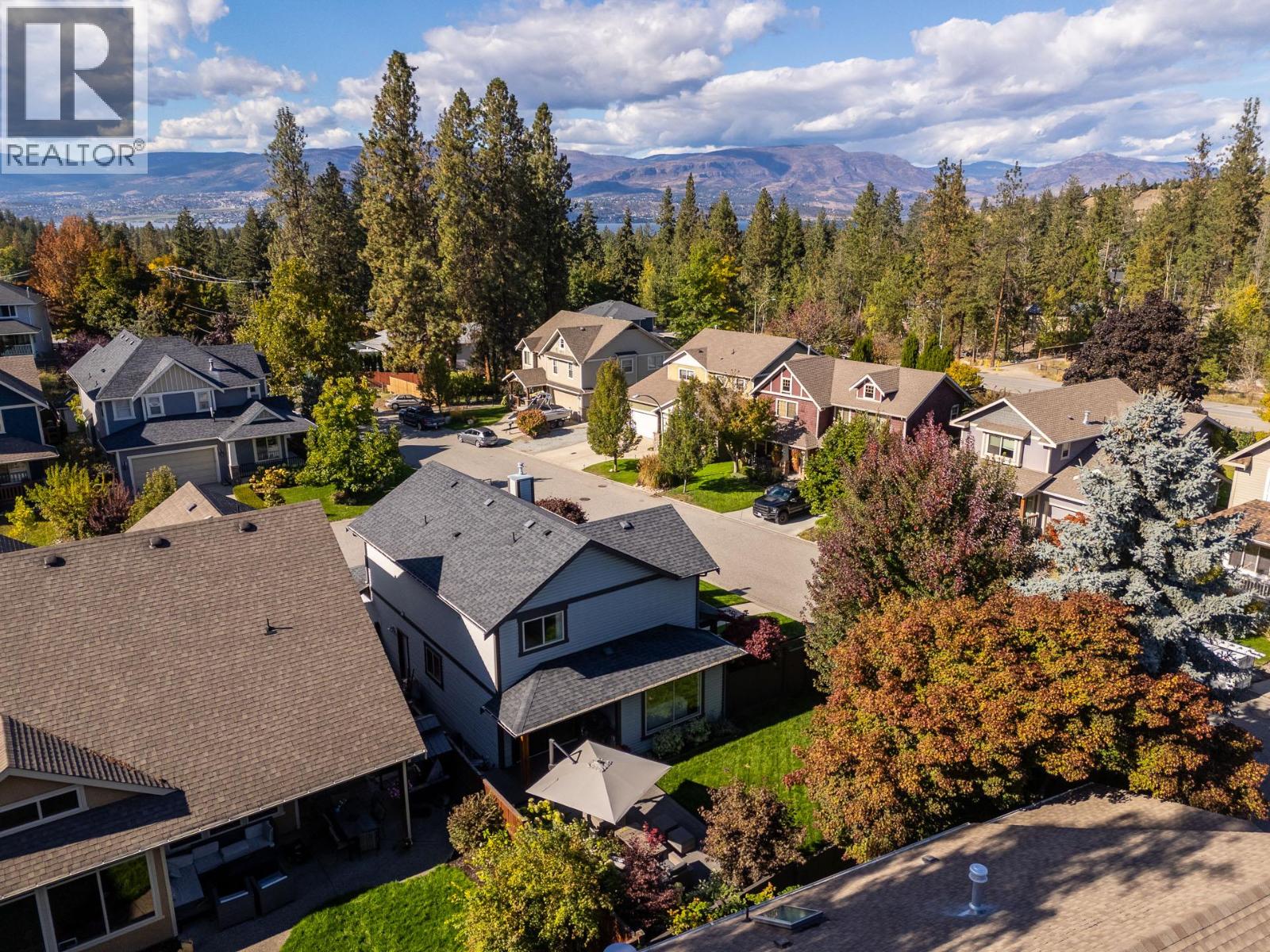  905 Paret Crescent, Kelowna