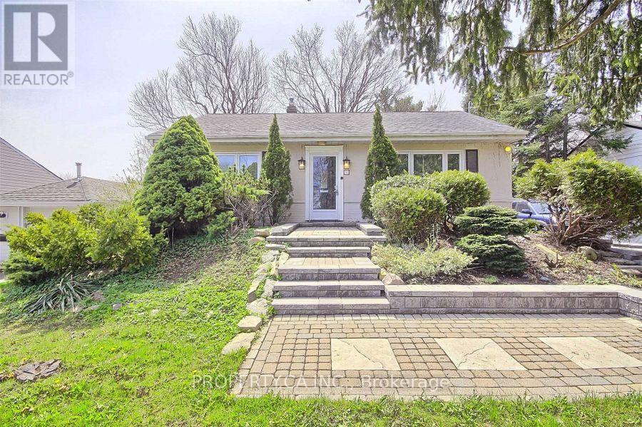 Photo of 31 Colonial Avenue