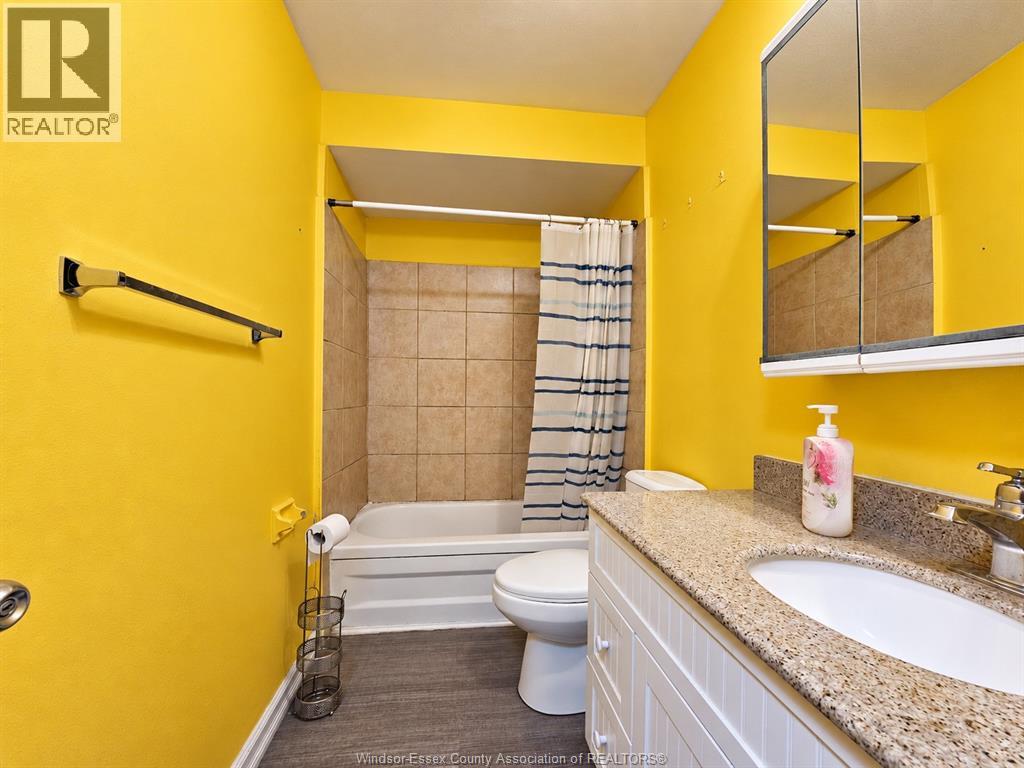 8370 GREGORY - Image 12