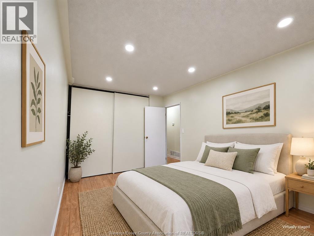 8370 GREGORY - Image 18