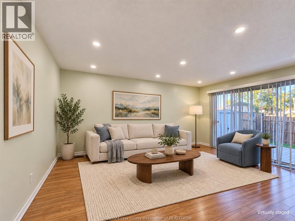 8370 GREGORY - 4