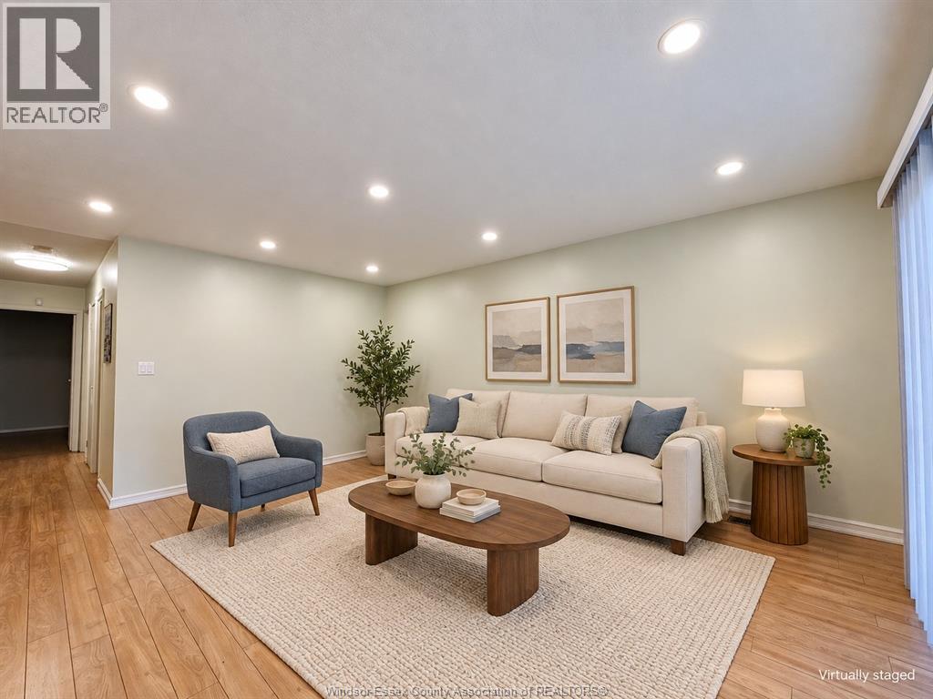 8370 GREGORY - Image 6