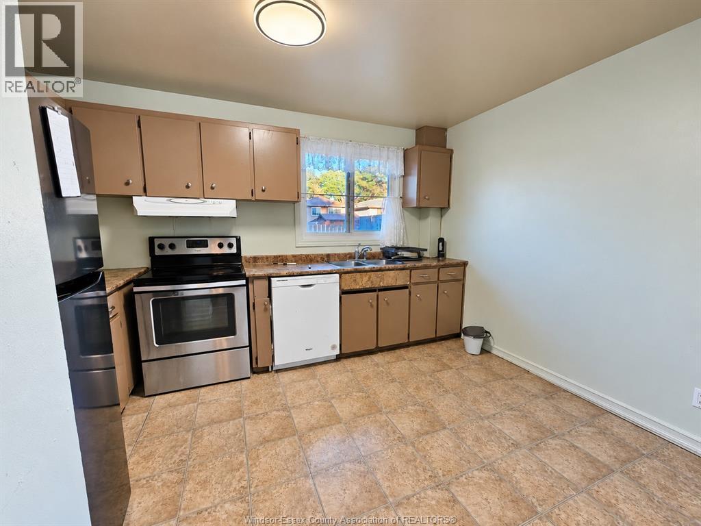 8370 GREGORY - Image 9