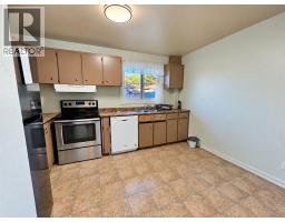 Kitchen - 8370 Gregory, Windsor, ON N8S4N4 Photo 9