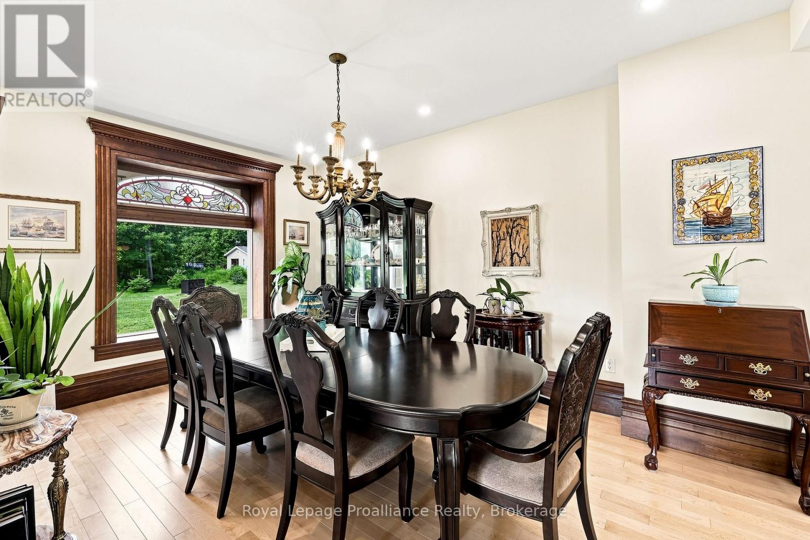 1376 Queensborough Road, Tweed), ON photo 9