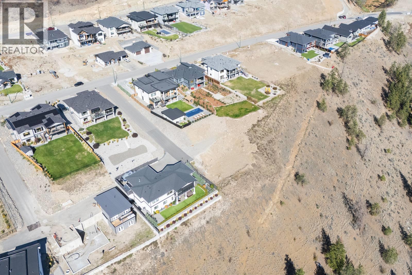 17523 Sanborn Street, Summerland