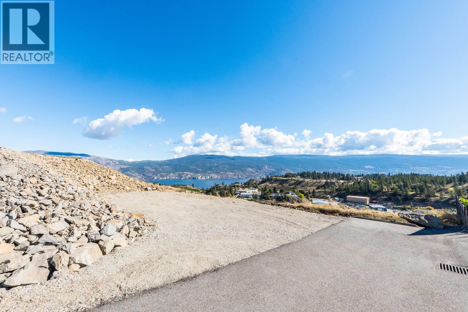 17523 Sanborn Street, Summerland