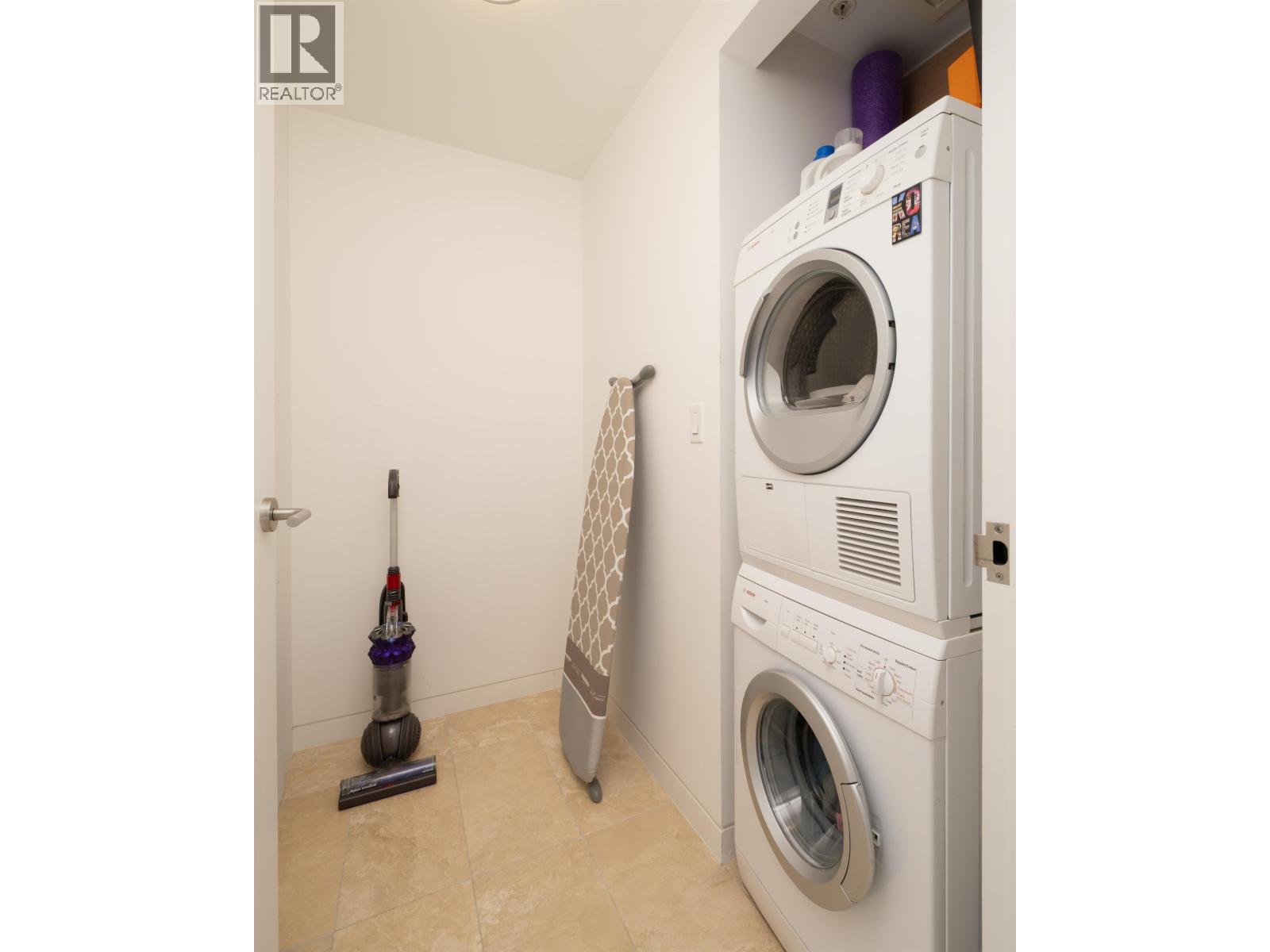 3403 838 W HASTINGS STREET, Vancouver