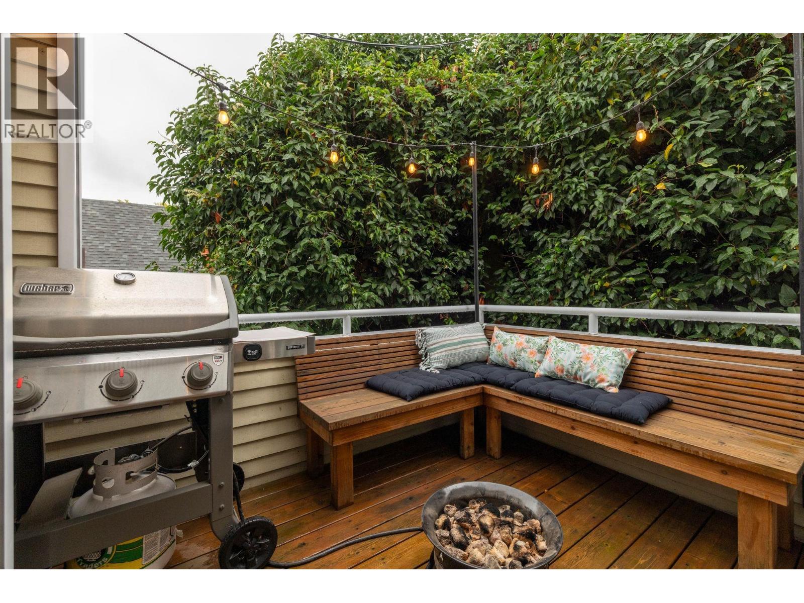 1345 WOODLAND DRIVE, Vancouver