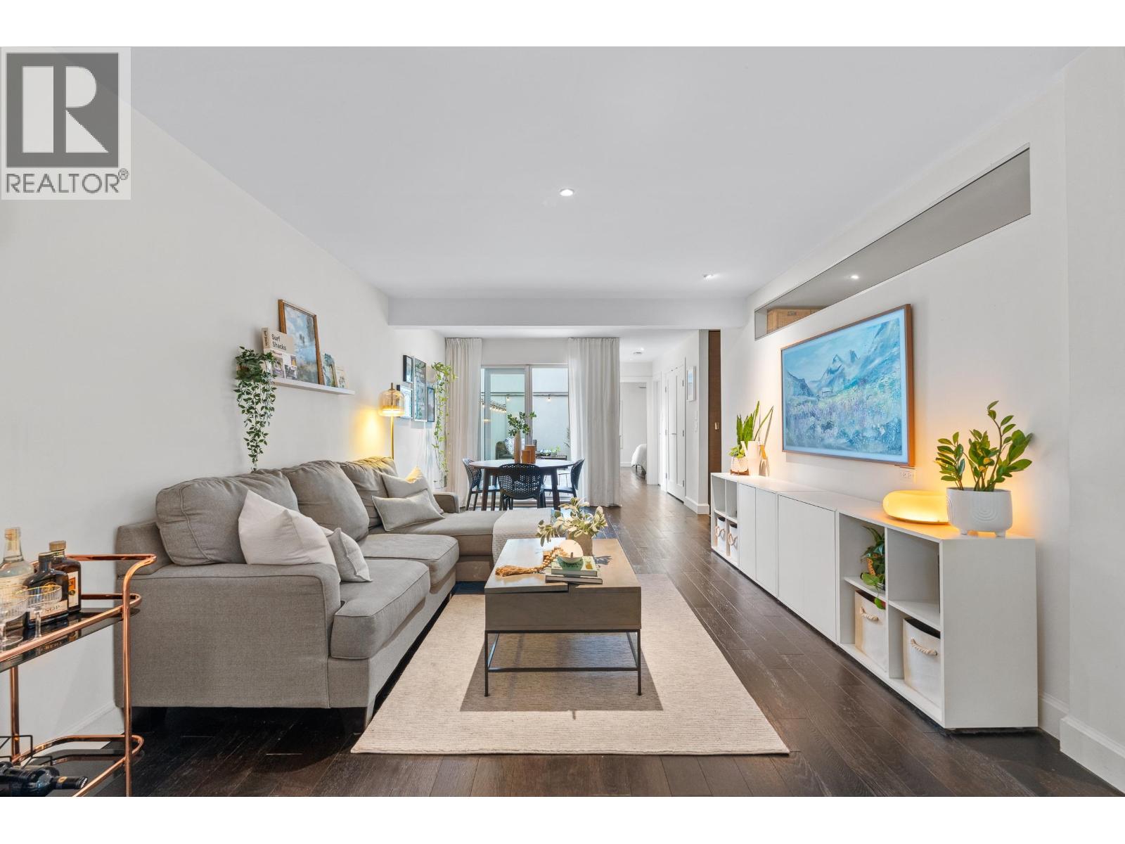 1339 W 8TH AVENUE, Vancouver