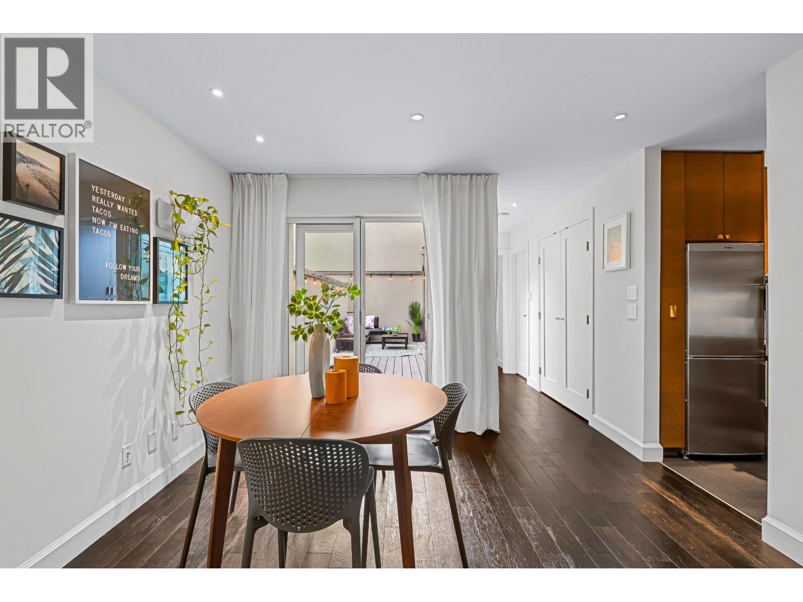 1339 W 8TH AVENUE, Vancouver