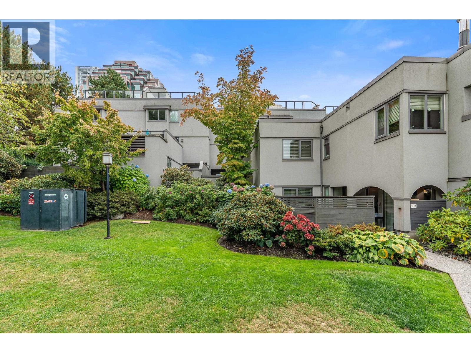 1339 W 8TH AVENUE, Vancouver