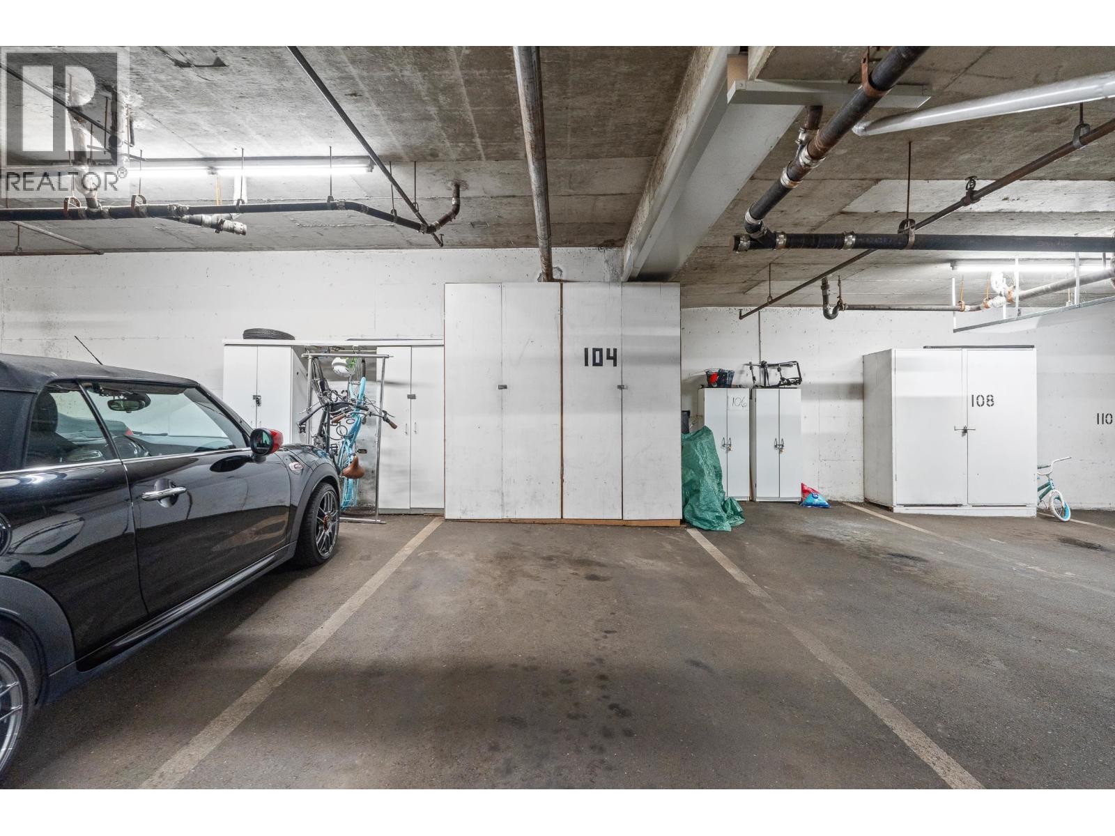 1339 W 8TH AVENUE, Vancouver