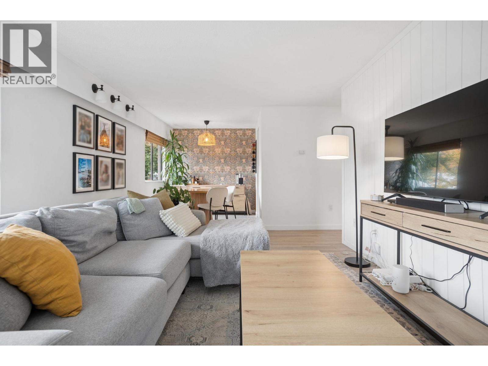 204 331 KNOX STREET, New Westminster