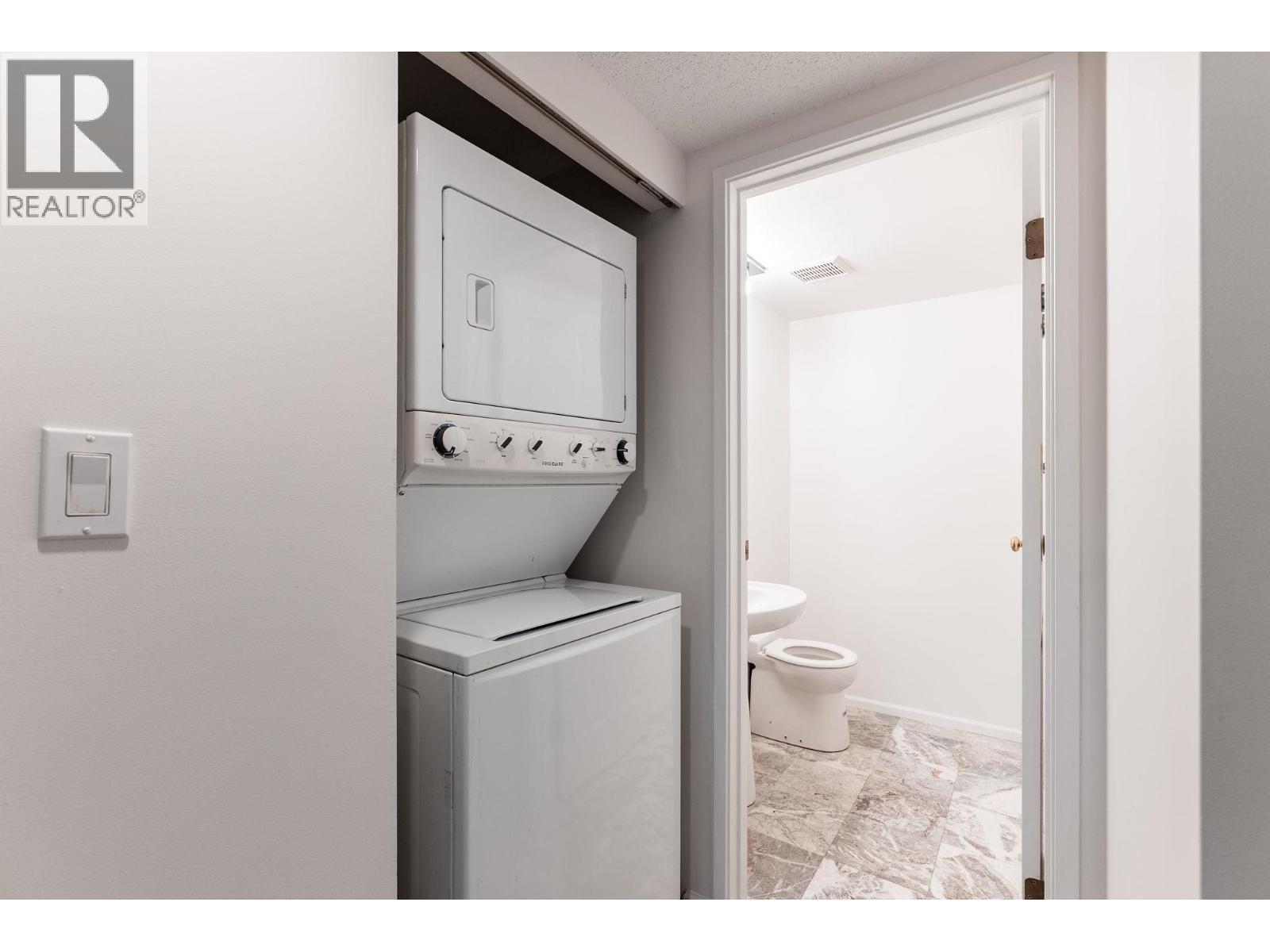 106 333 WETHERSFIELD DRIVE, Vancouver