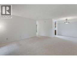 106 333 Wethersfield Drive, Vancouver, BC V5V2S4 Photo 6