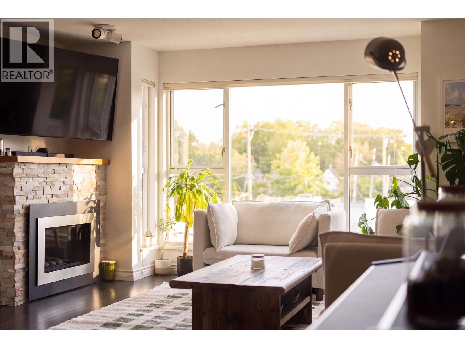 312 3480 MAIN STREET, Vancouver