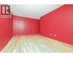 208, 80 Point Mckay Crescent Nw, Calgary, AB T3B4W4 Photo 17