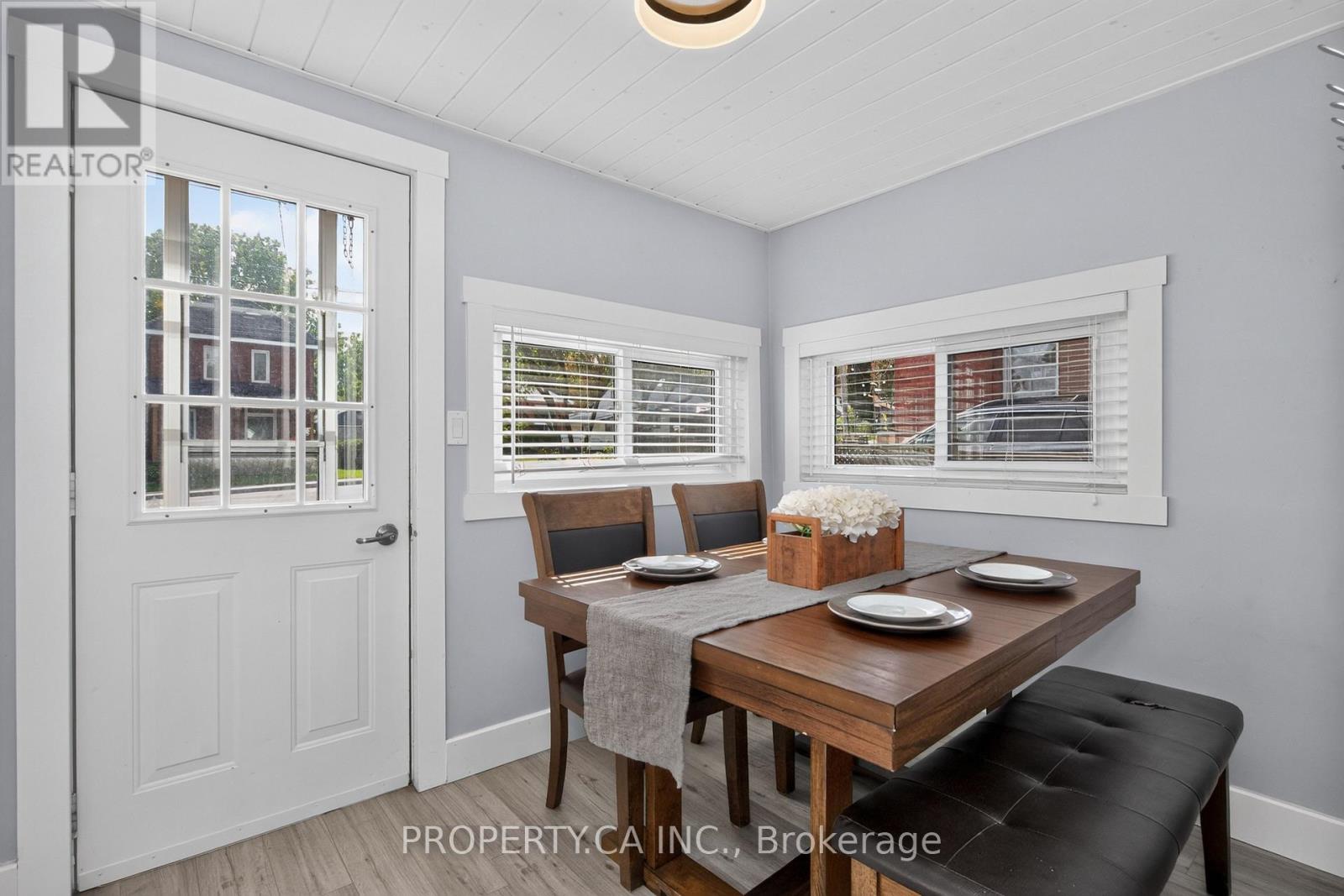 646 Victoria Street, Midland photo 20