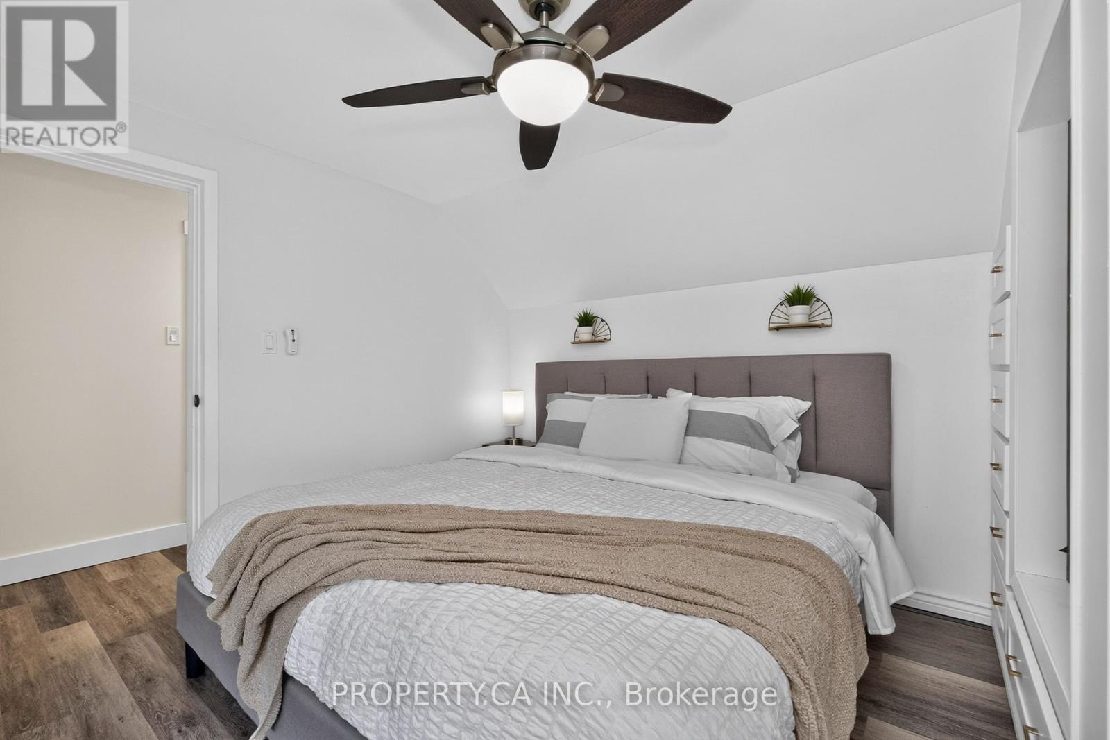 646 Victoria Street, Midland photo 26