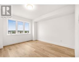 18 Alderwood Lane, Barrie, ON L4N3J2 Photo 8