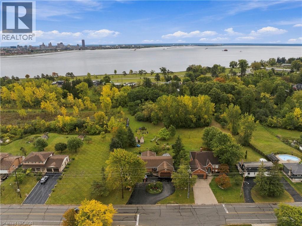 338 ALBANY Street - 3