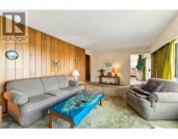 4243 Delbrook Avenue, North Vancouver, BC V7N4A4 Photo 13