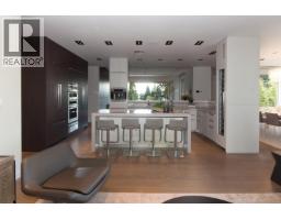 3023 Mathers Avenue, West Vancouver, BC V7V2K3 Photo 10