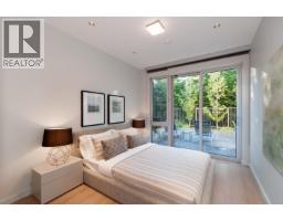 3023 Mathers Avenue, West Vancouver, BC V7V2K3 Photo 29