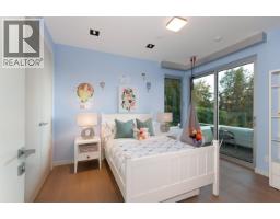 3023 Mathers Avenue, West Vancouver, BC V7V2K3 Photo 30