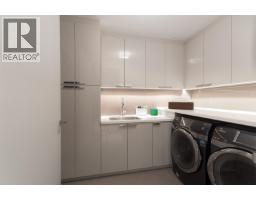 3023 Mathers Avenue, West Vancouver, BC V7V2K3 Photo 31