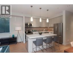 3023 Mathers Avenue, West Vancouver, BC V7V2K3 Photo 33